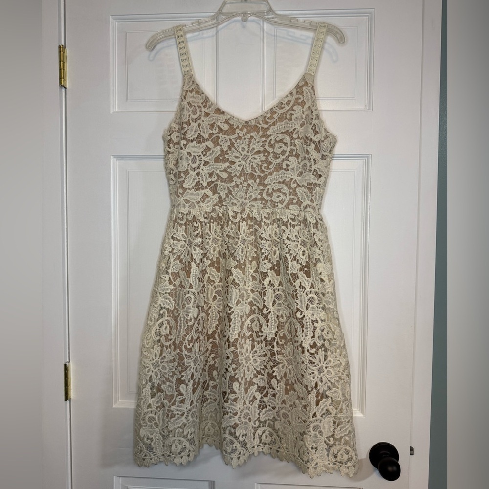She + Sky Boutique Cream Crochet Lace Fit Flare Dress New With Tags